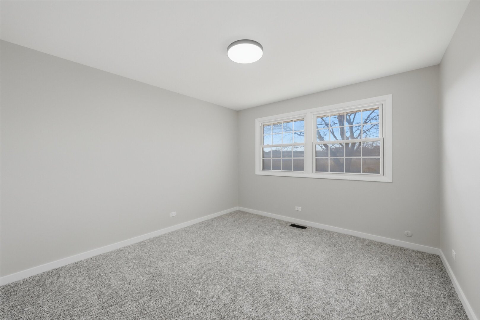 6S656 Avon Court, Naperville, IL 60540
