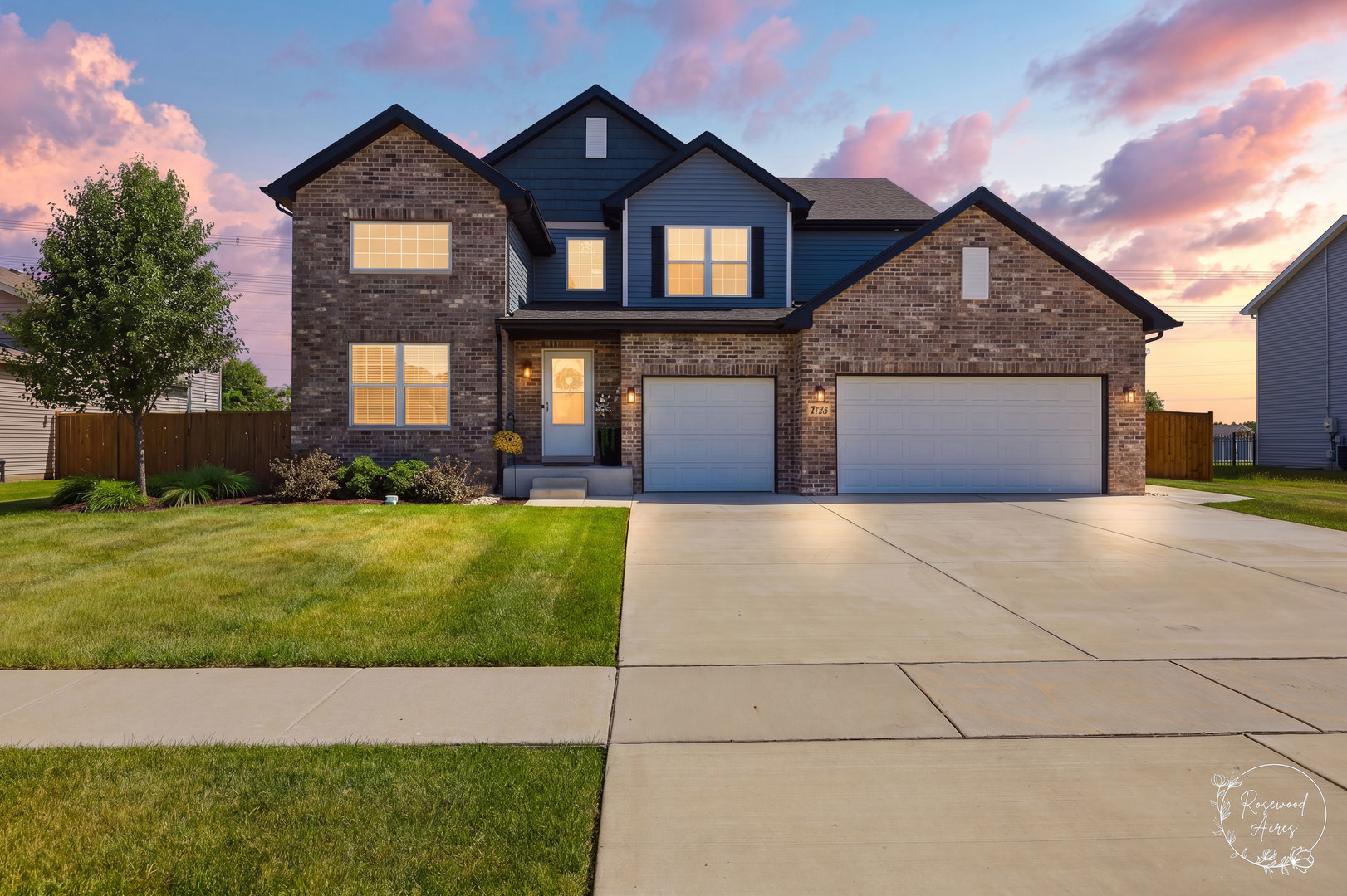 27329 W Deer Hollow Lane, Channahon, IL 60410