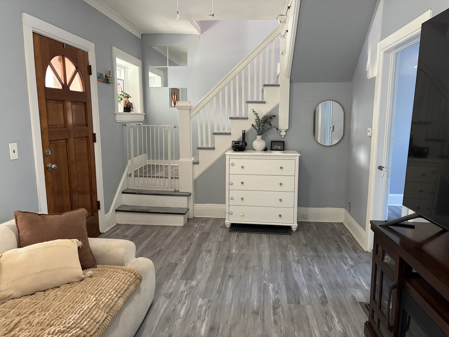 6S381 4th Street, Eola, IL 60519