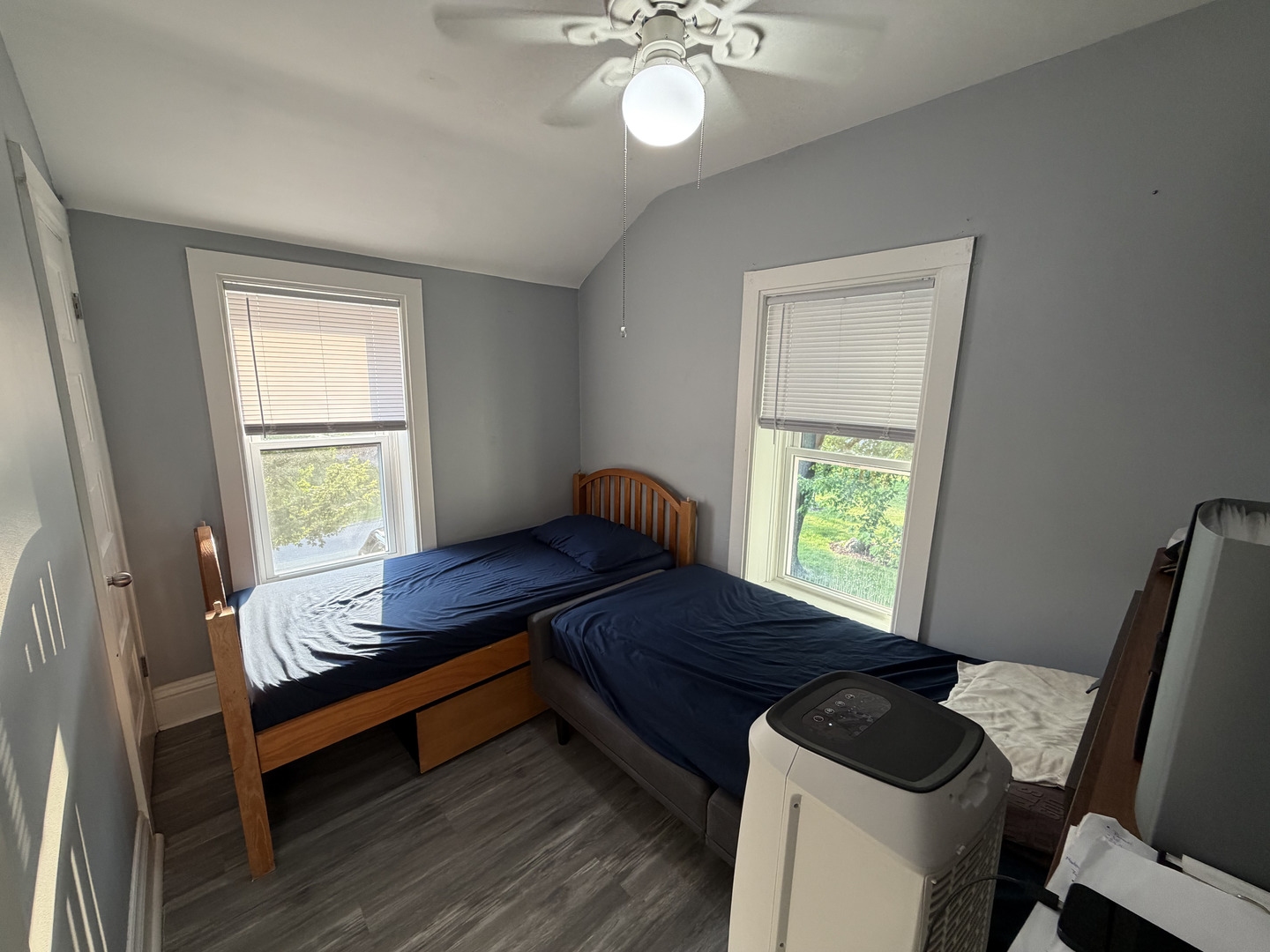 6S381 4th Street, Eola, IL 60519