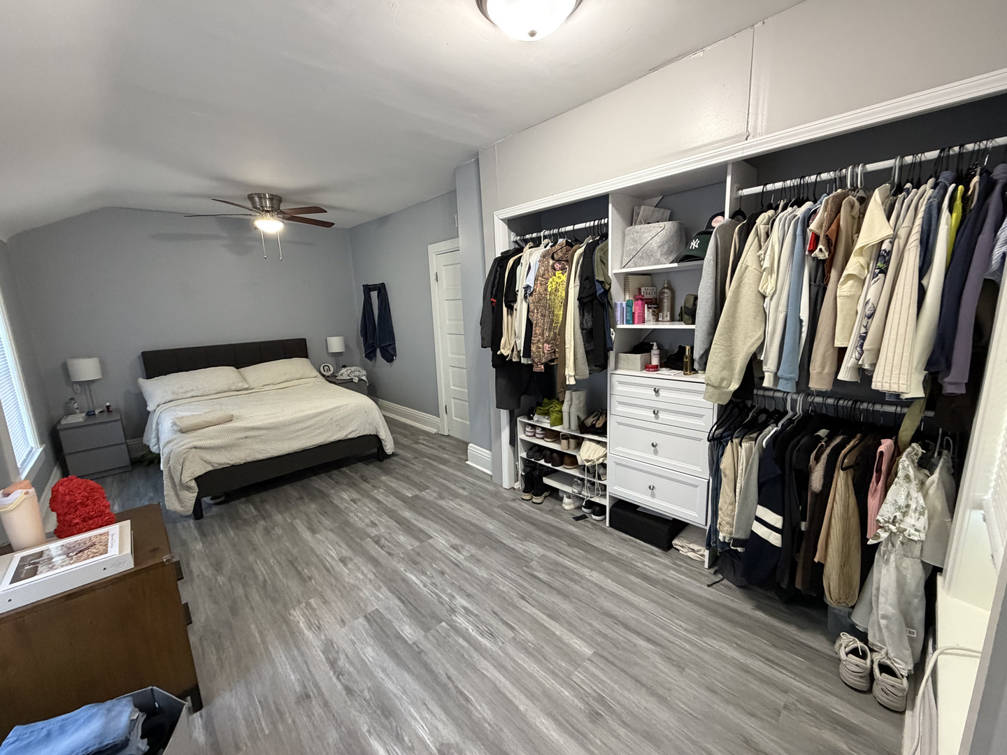 6S381 4th Street, Eola, IL 60519