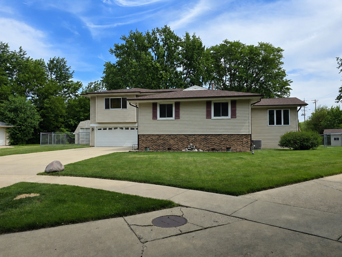 1413 Weyers Court, Schaumburg, IL 60193