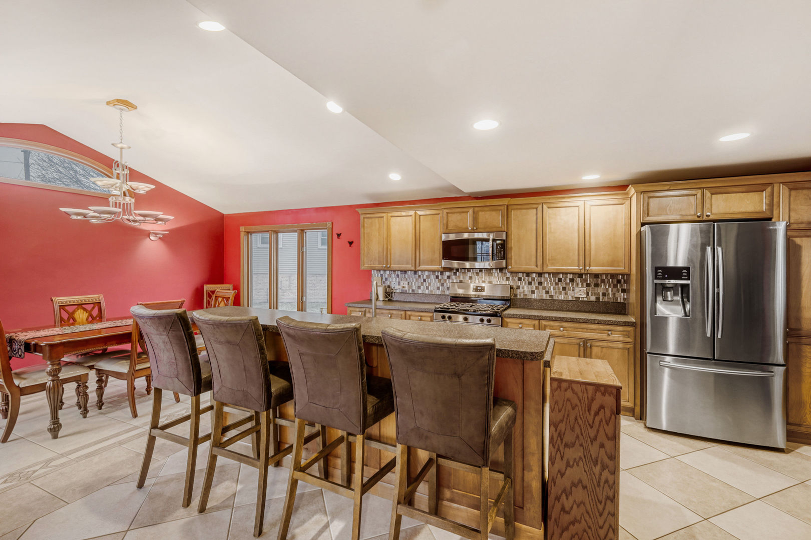 1413 Weyers Court, Schaumburg, IL 60193