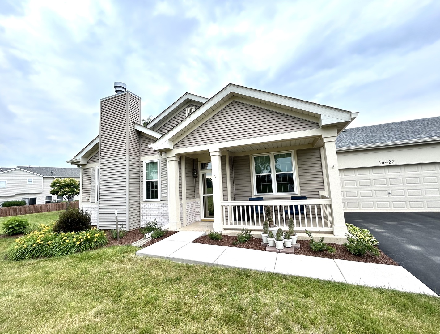 16422 Crescent Lake Court #16422, Crest Hill, IL 60403
