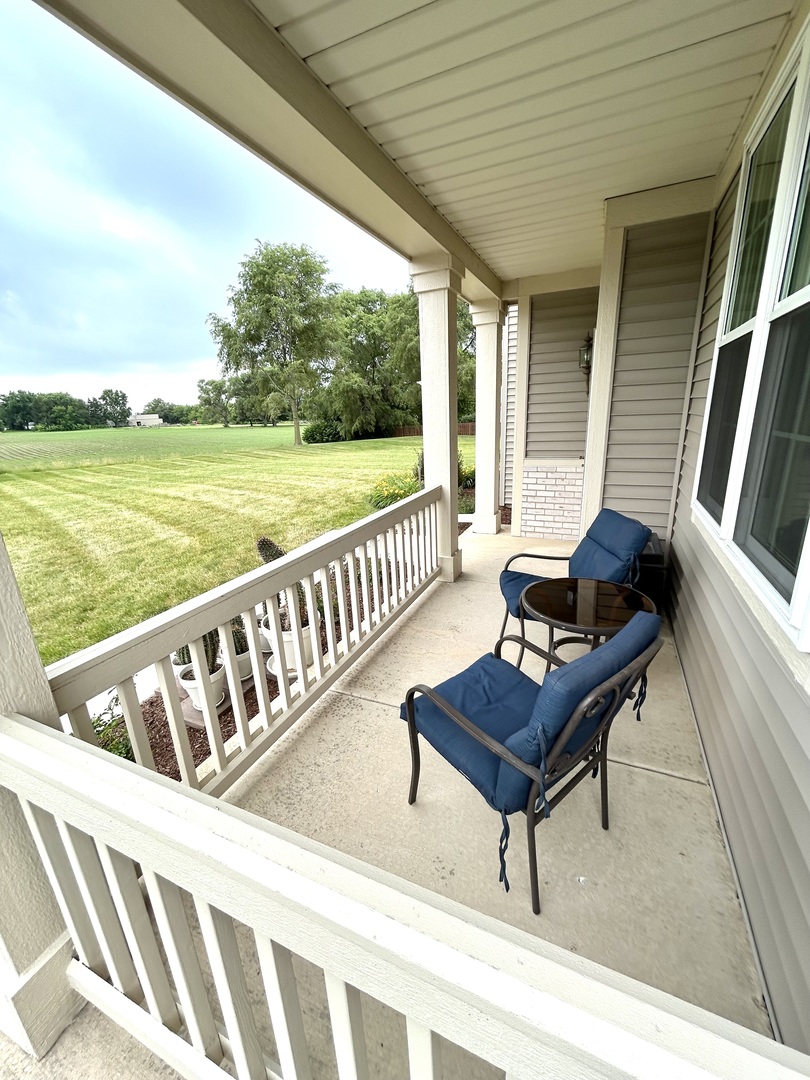 16422 Crescent Lake Court #16422, Crest Hill, IL 60403