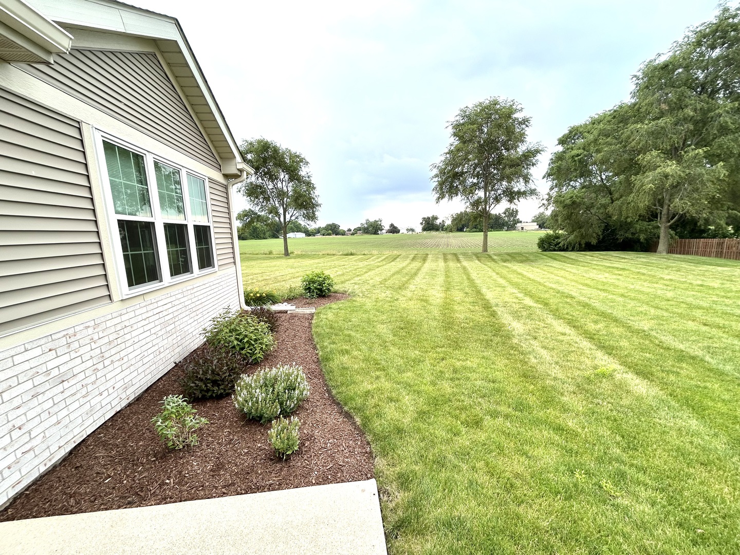 16422 Crescent Lake Court #16422, Crest Hill, IL 60403