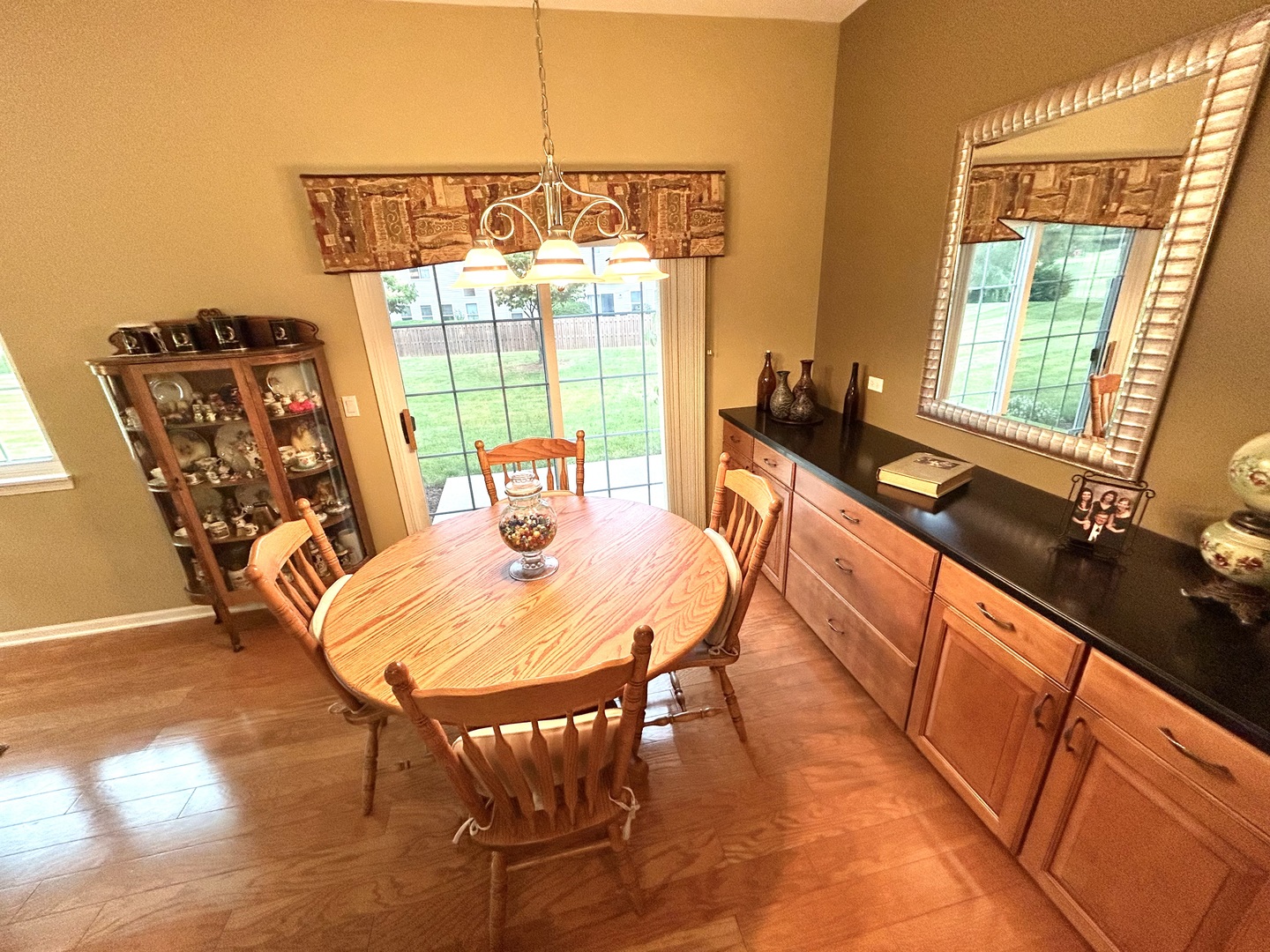 16422 Crescent Lake Court #16422, Crest Hill, IL 60403