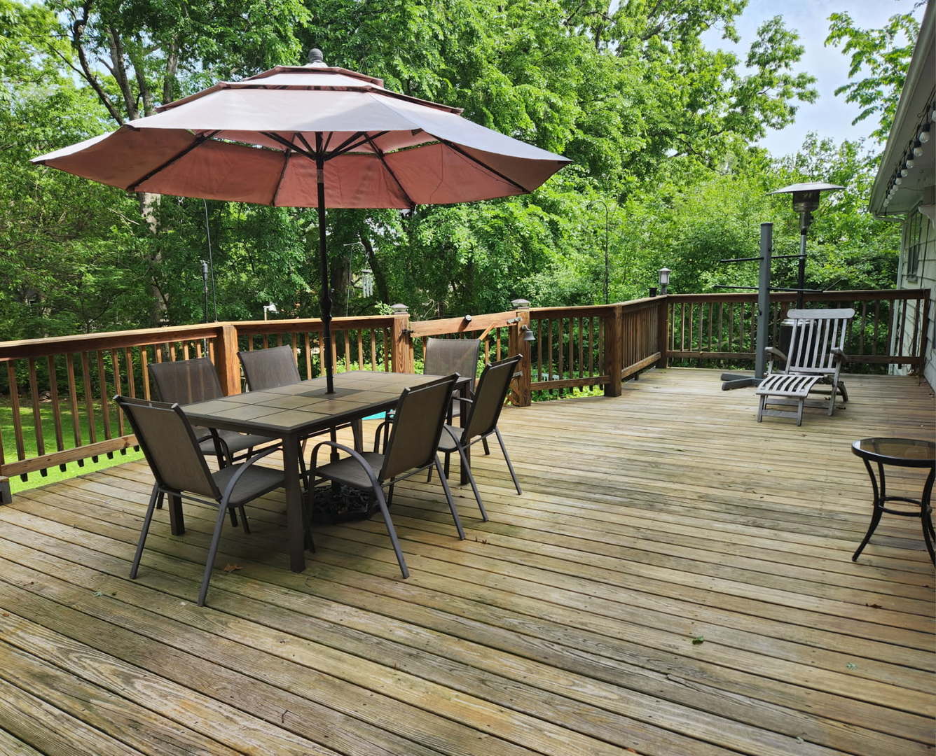 9215 S 83rd Avenue, Hickory Hills, IL 60457