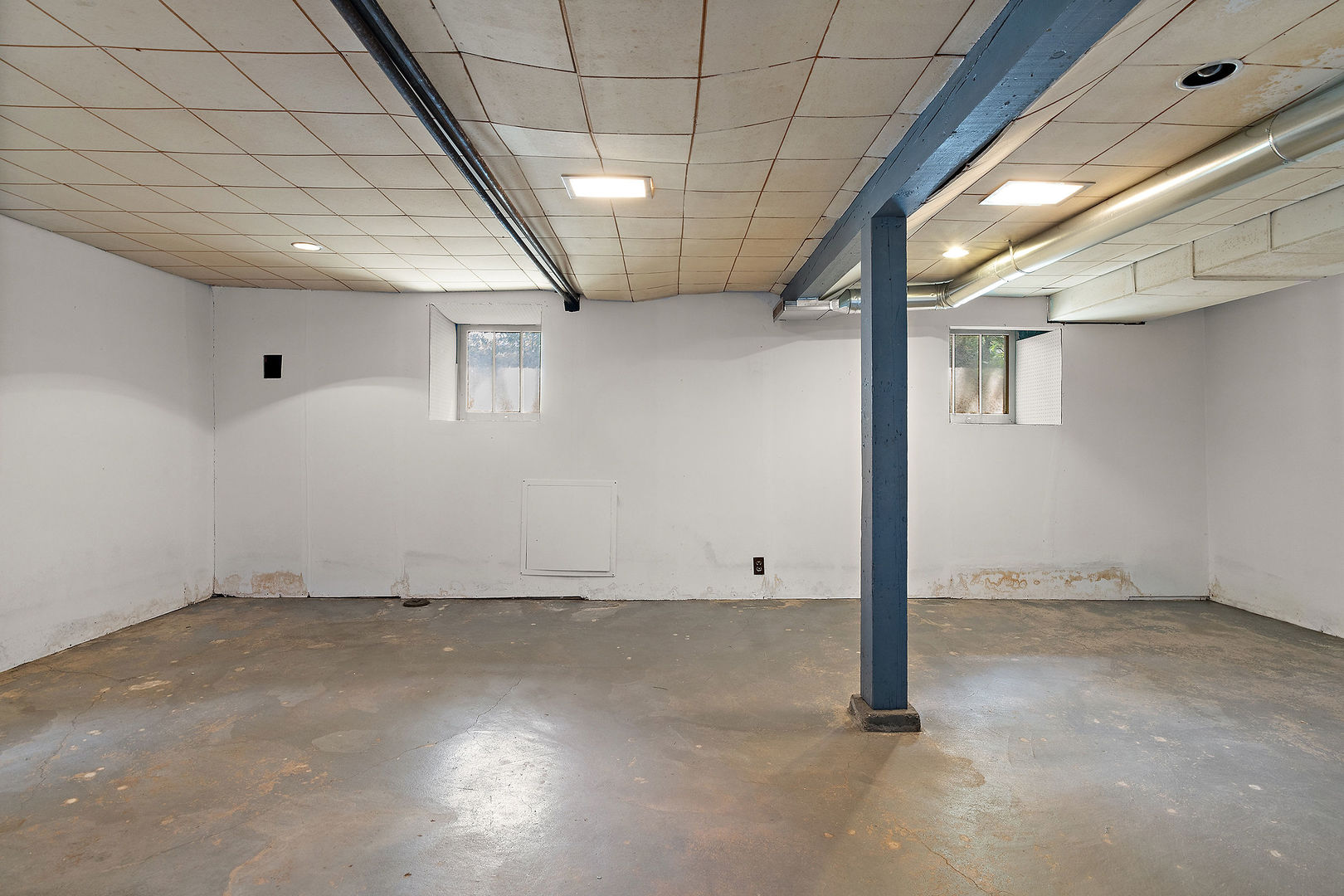 7046 N Osceola Avenue, Chicago, IL 60631