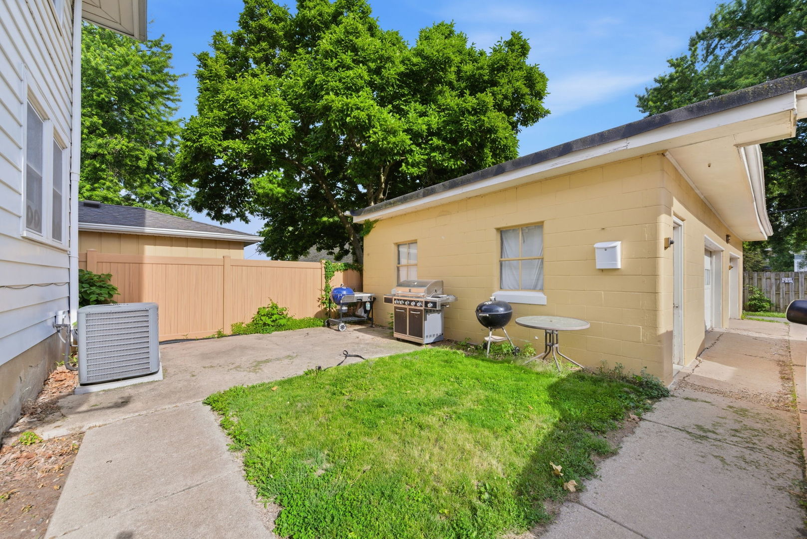 611 Webster Street, Ottawa, IL 61350