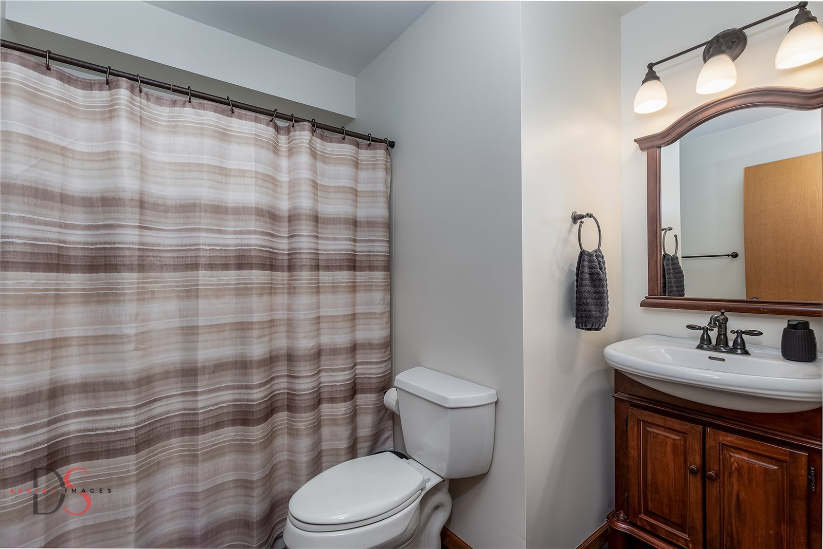 729 River Edge Circle, Ottawa, IL 61350