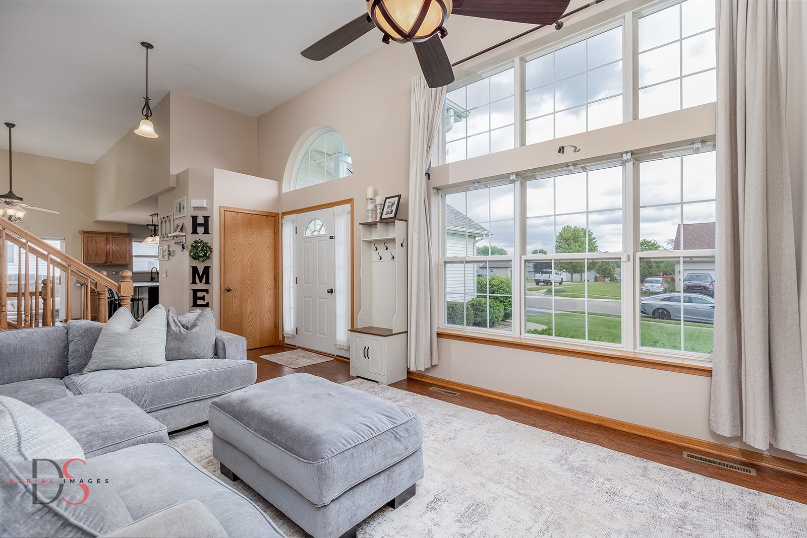 729 River Edge Circle, Ottawa, IL 61350