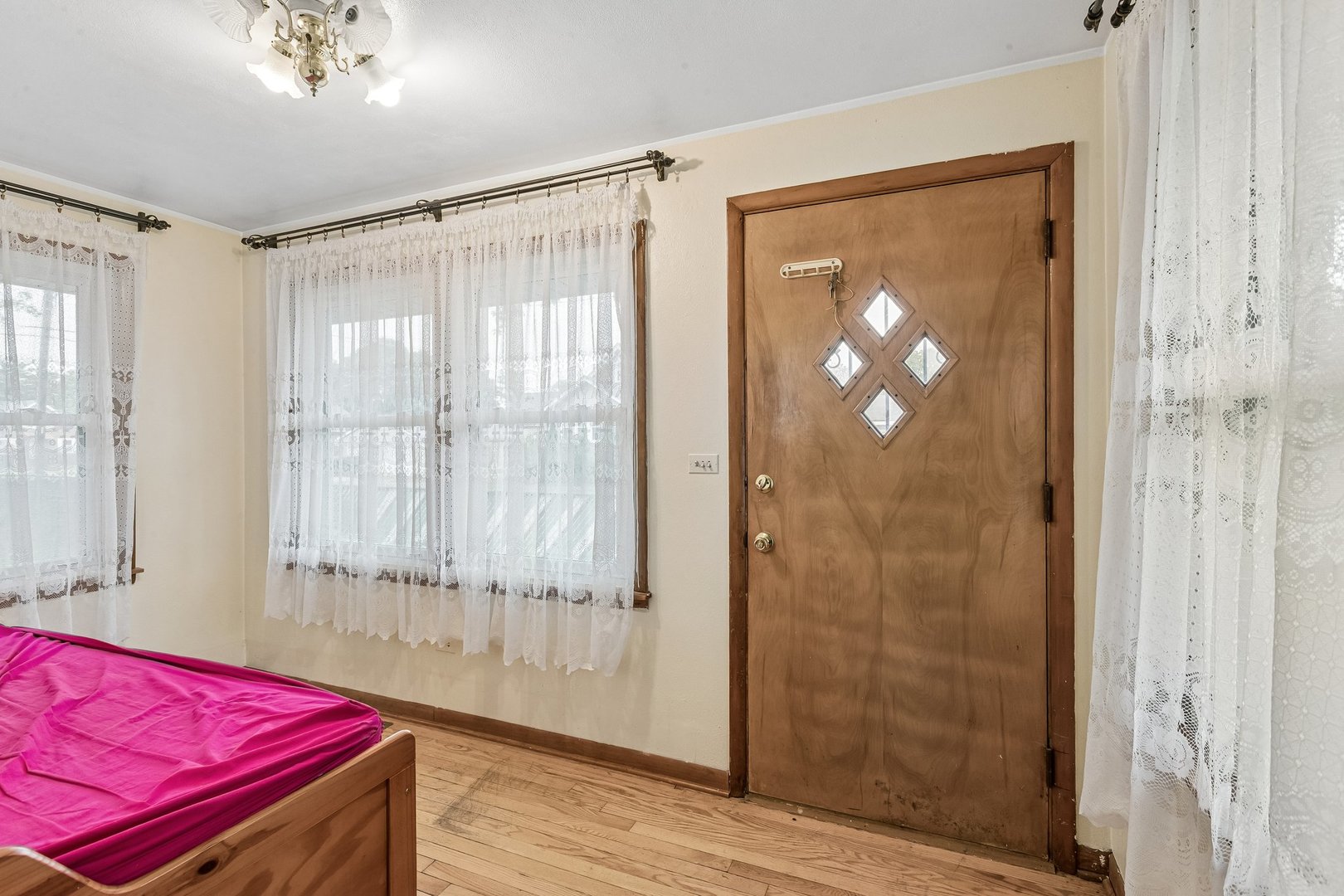 1120 11th Street, North Chicago, IL 60064