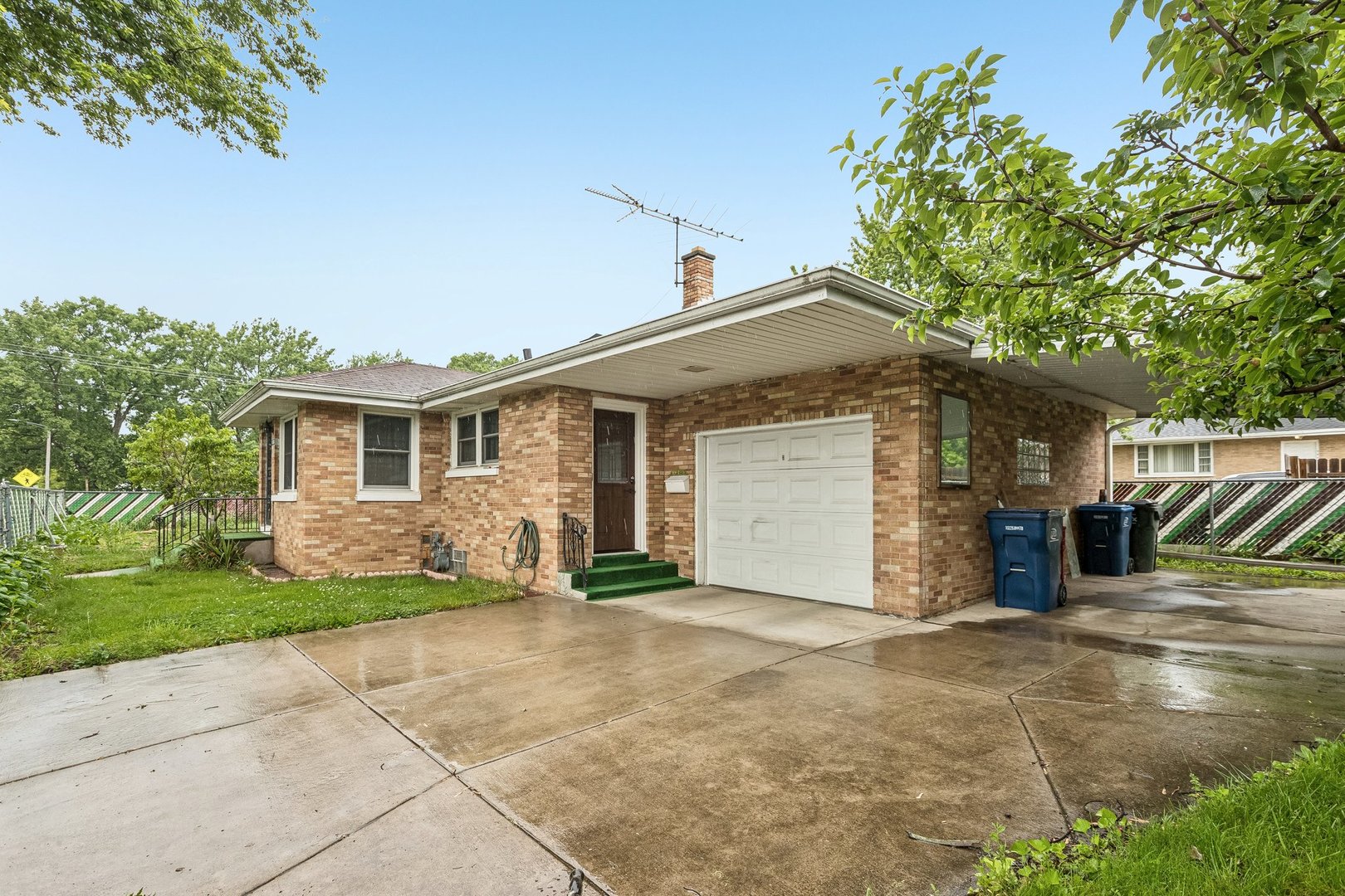 1120 11th Street, North Chicago, IL 60064