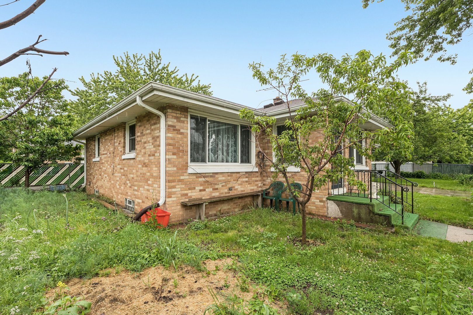 1120 11th Street, North Chicago, IL 60064