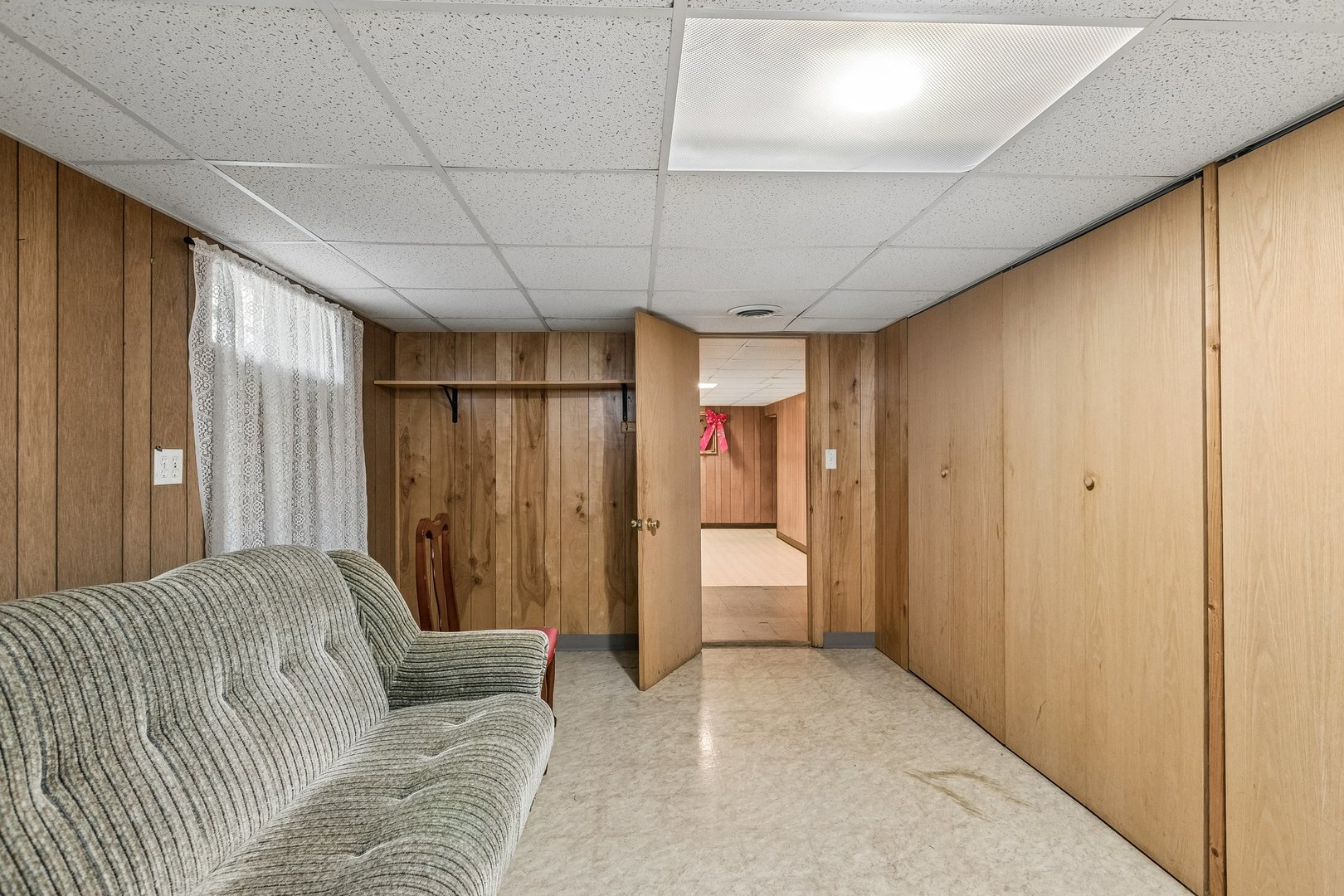 1120 11th Street, North Chicago, IL 60064