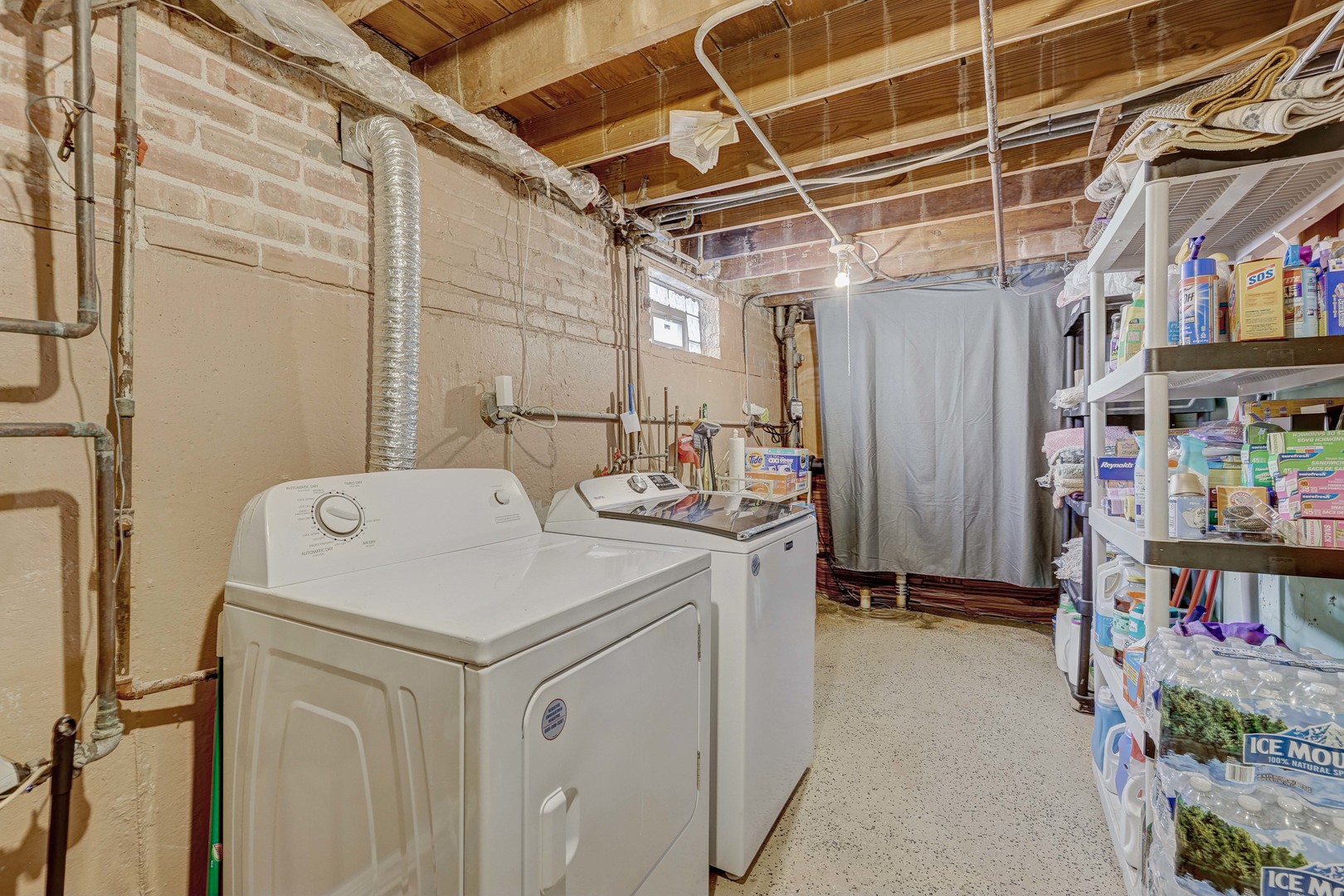 109 Rice Avenue, Bellwood, IL 60104
