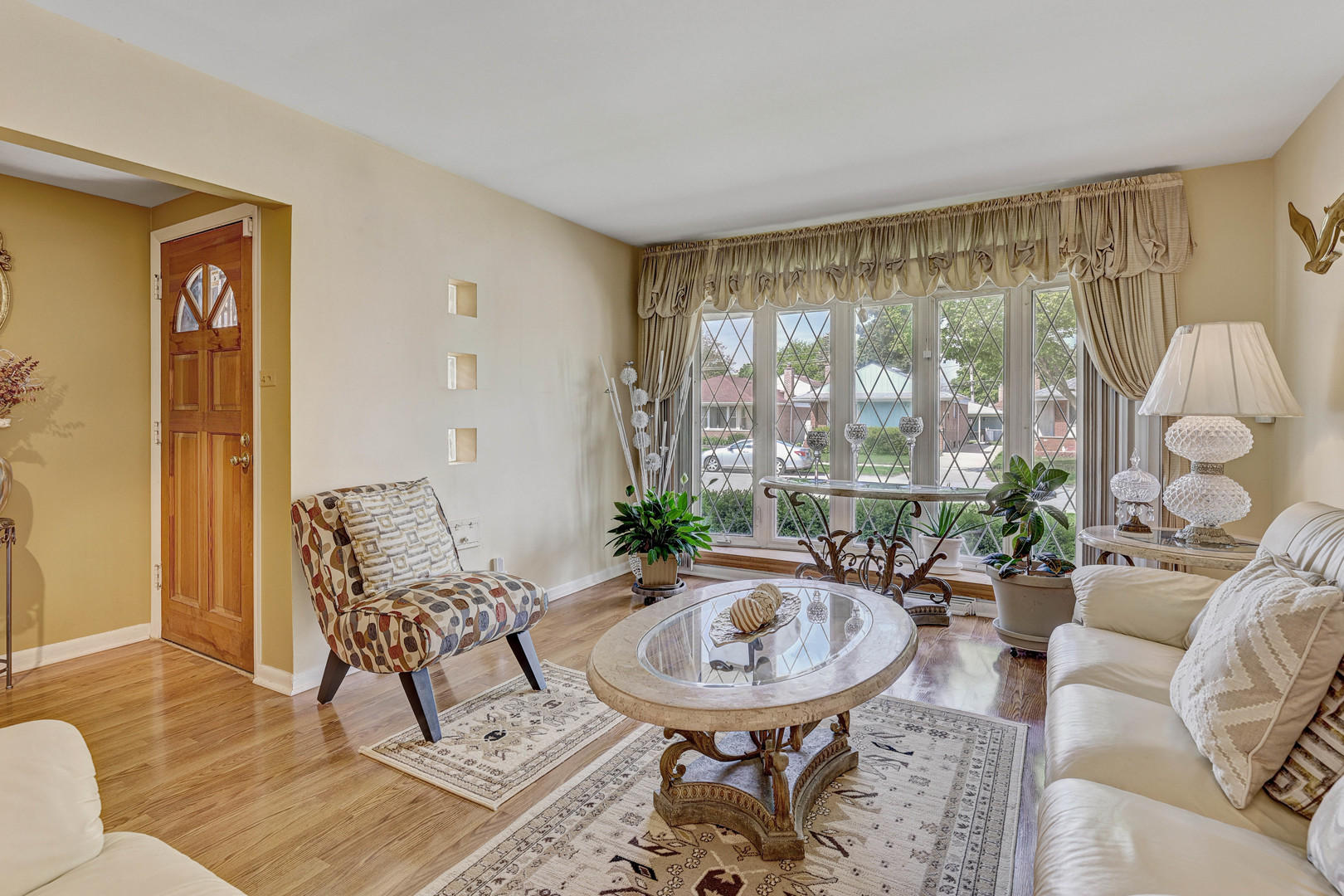 109 Rice Avenue, Bellwood, IL 60104
