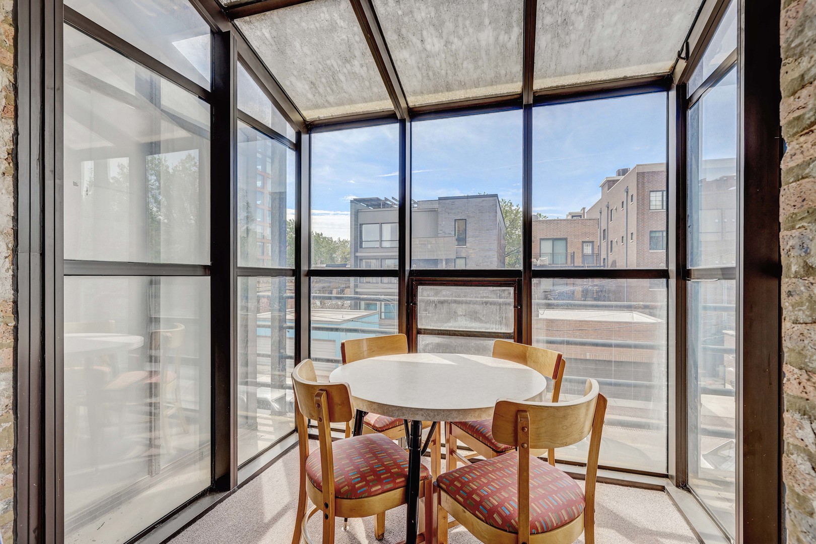 2525 N Sheffield Avenue #2C, Chicago, IL 60614