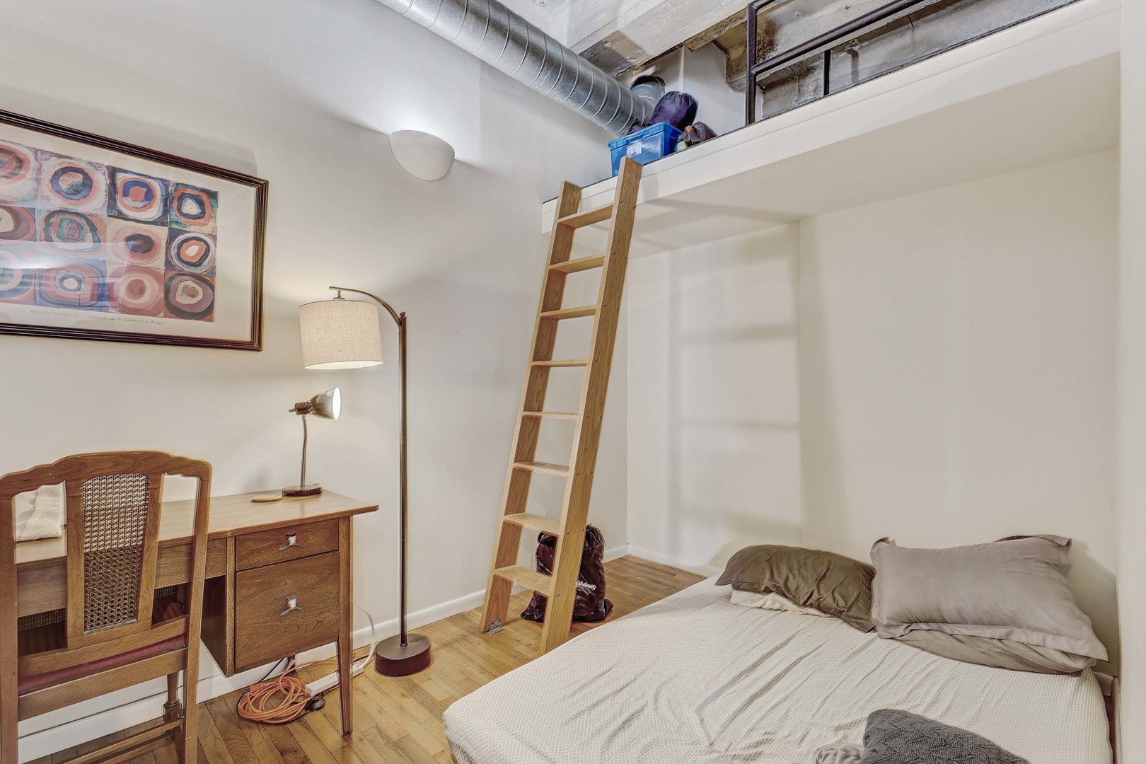 2525 N Sheffield Avenue #2C, Chicago, IL 60614