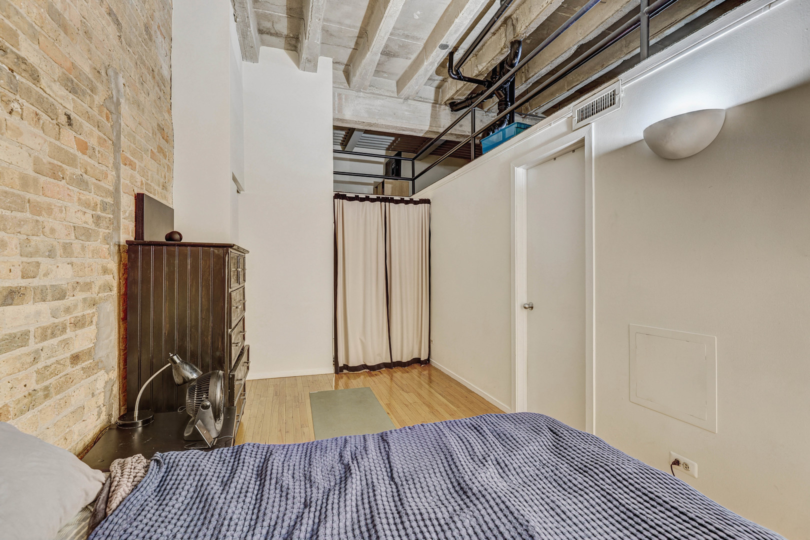 2525 N Sheffield Avenue #2C, Chicago, IL 60614