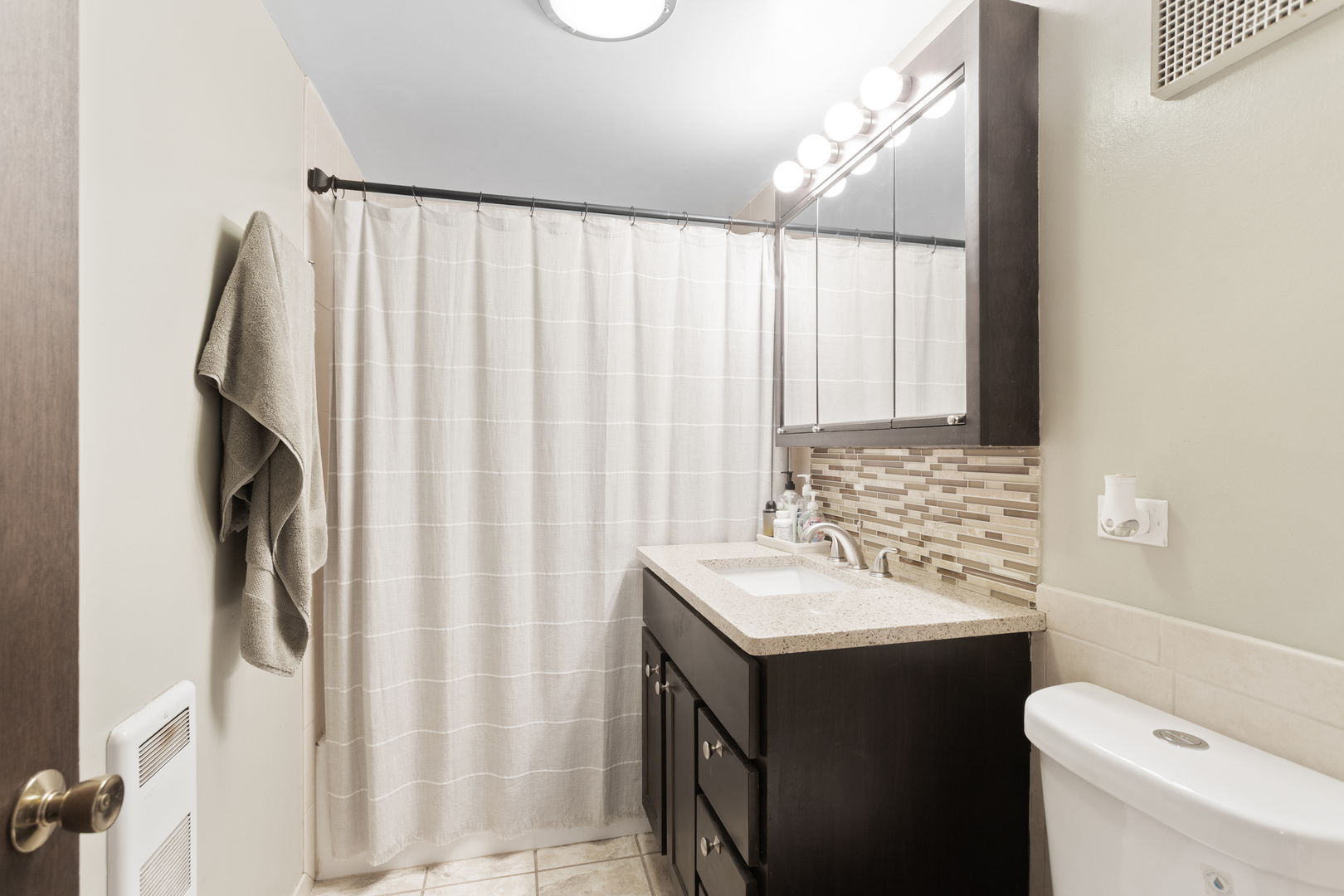 850 Des Plaines Avenue #504, Forest Park, IL 60130