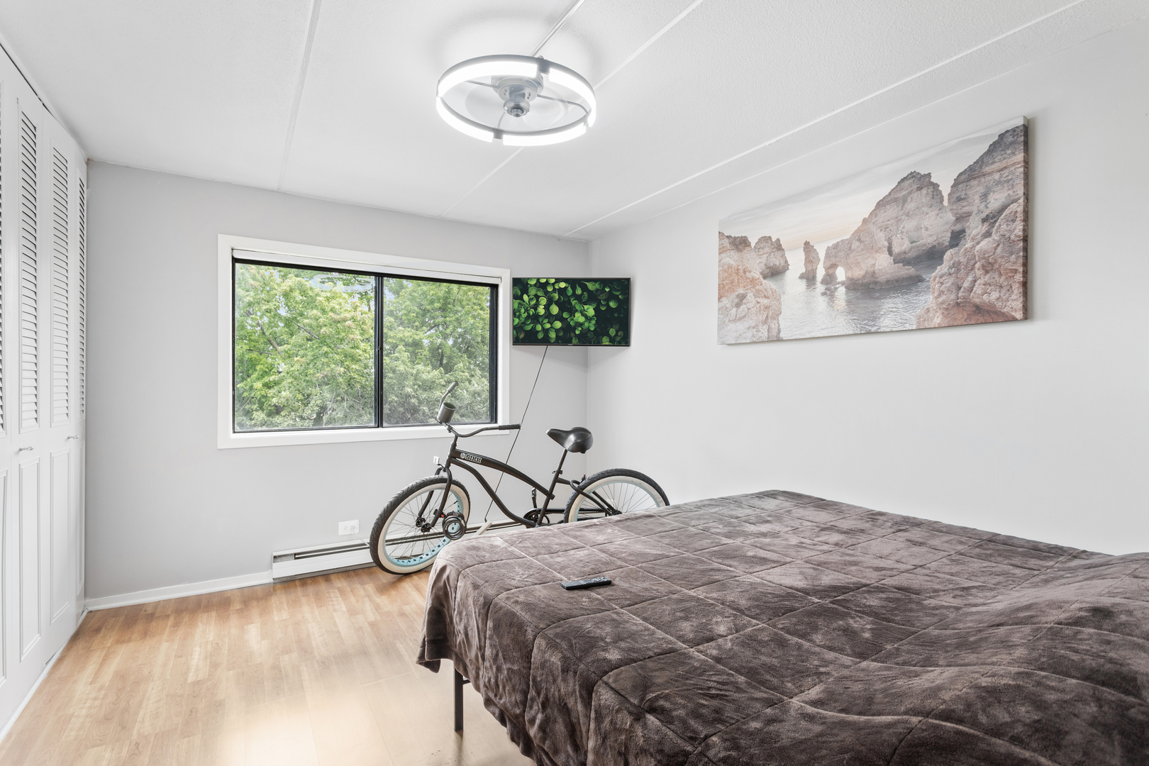 850 Des Plaines Avenue #504, Forest Park, IL 60130