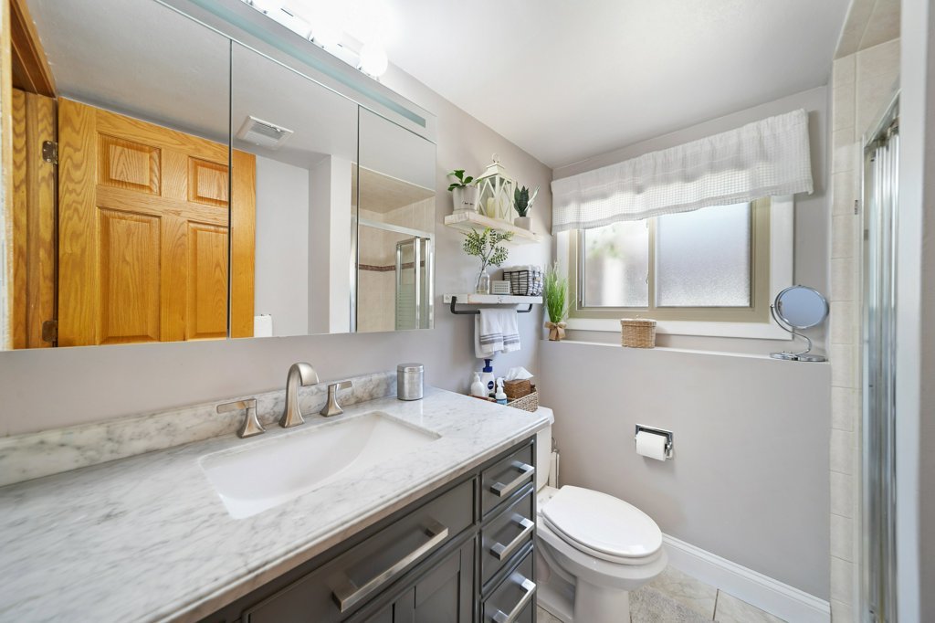 365 W Myrick Avenue, Addison, IL 60101