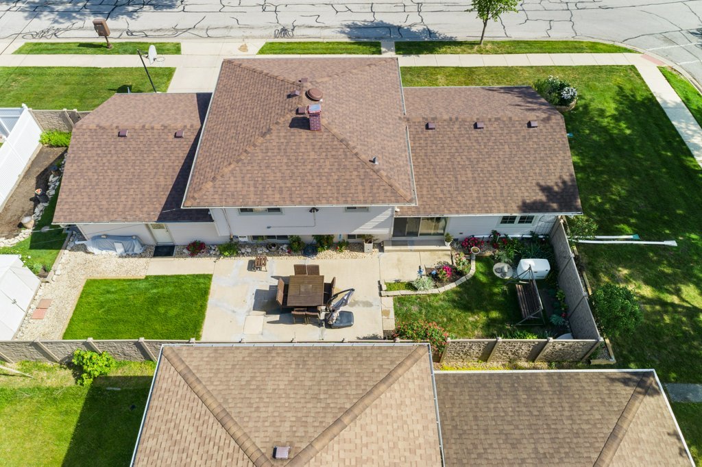 365 W Myrick Avenue, Addison, IL 60101