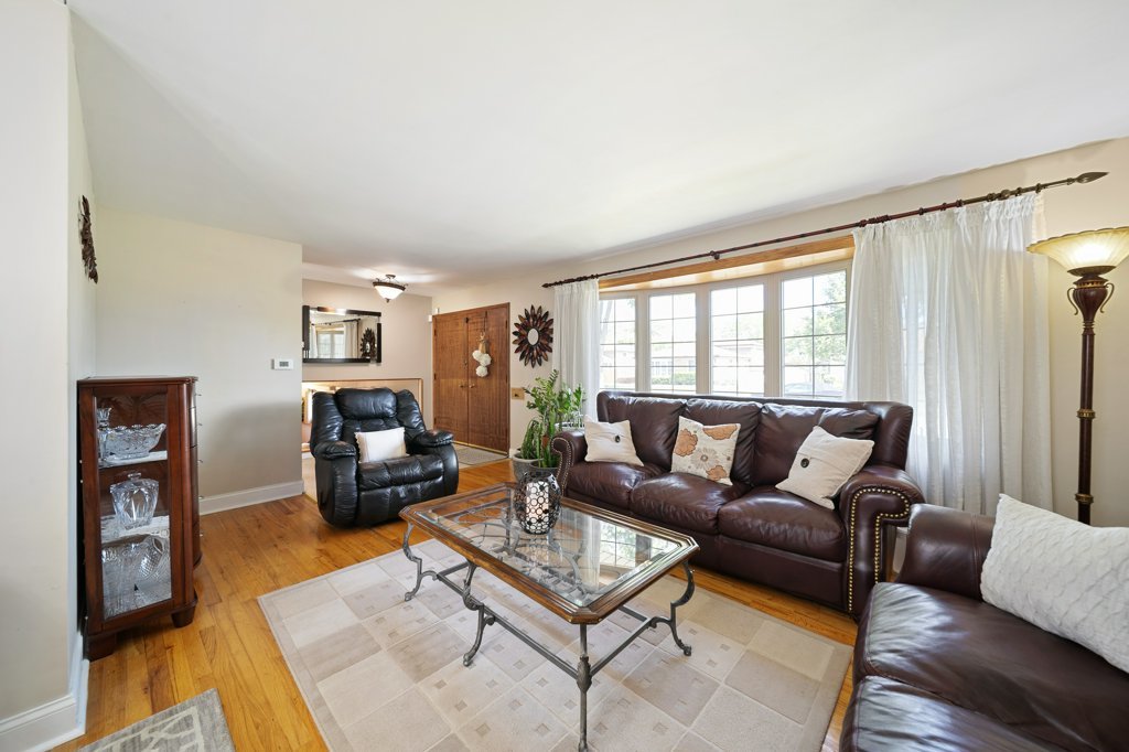 365 W Myrick Avenue, Addison, IL 60101