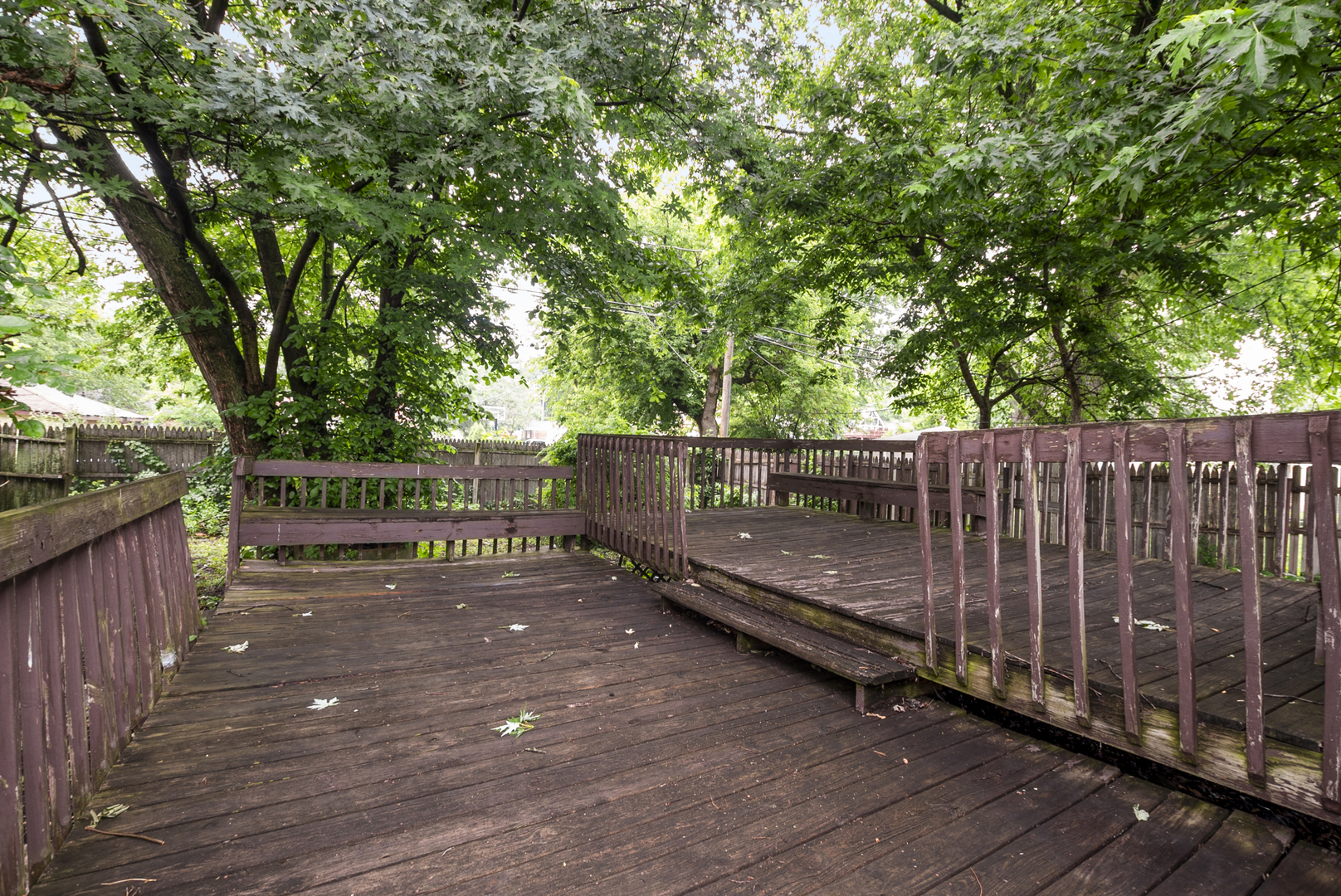11600 S Hale Avenue, Chicago, IL 60643