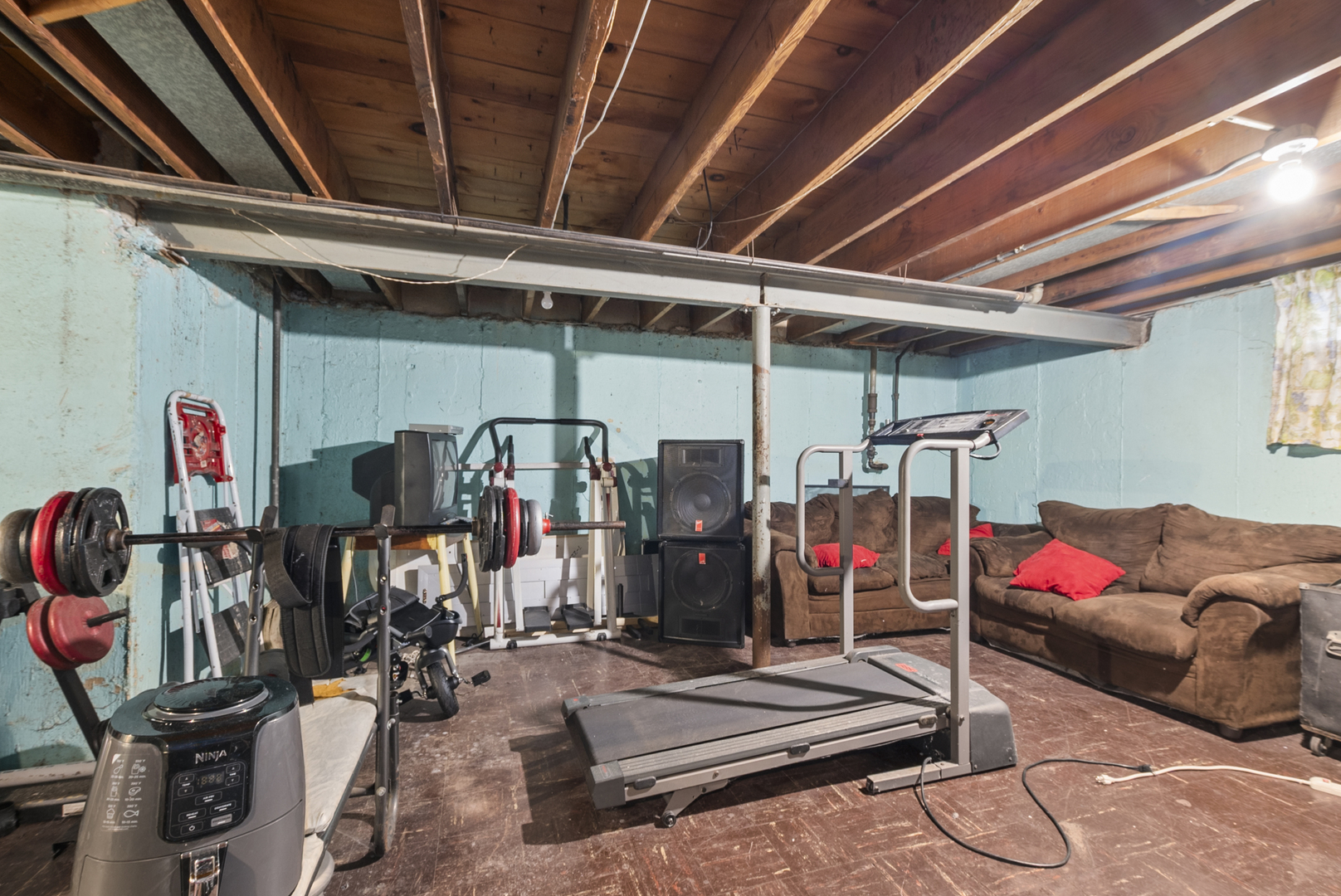 11600 S Hale Avenue, Chicago, IL 60643