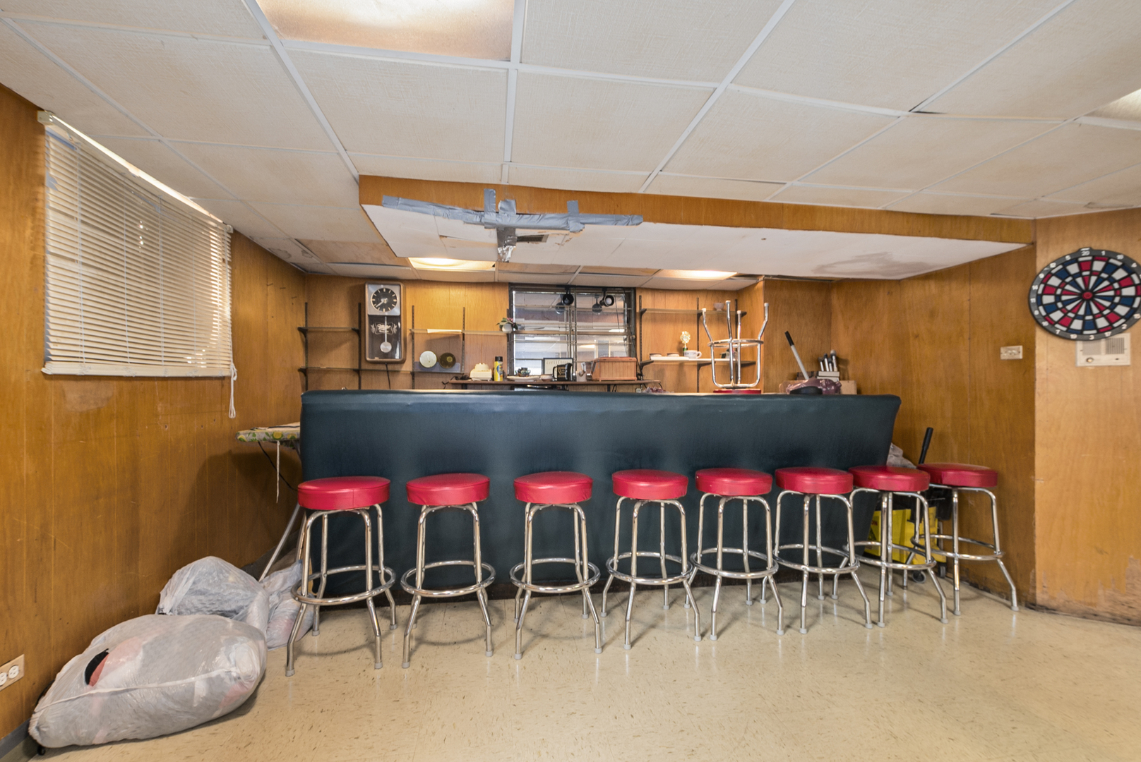 11600 S Hale Avenue, Chicago, IL 60643