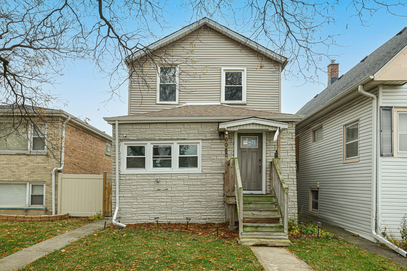 608 S 12th Avenue, Maywood, IL 60153