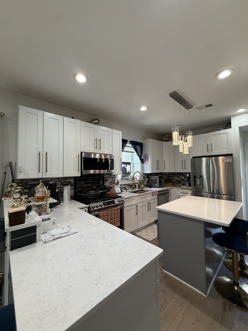 851 Wentworth Avenue, Calumet City, IL 60409