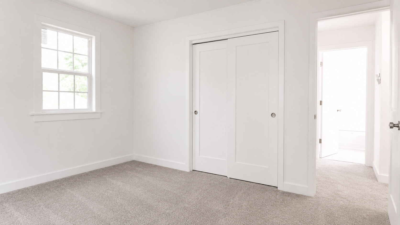 1716 Rogers Avenue, McHenry, IL 60050