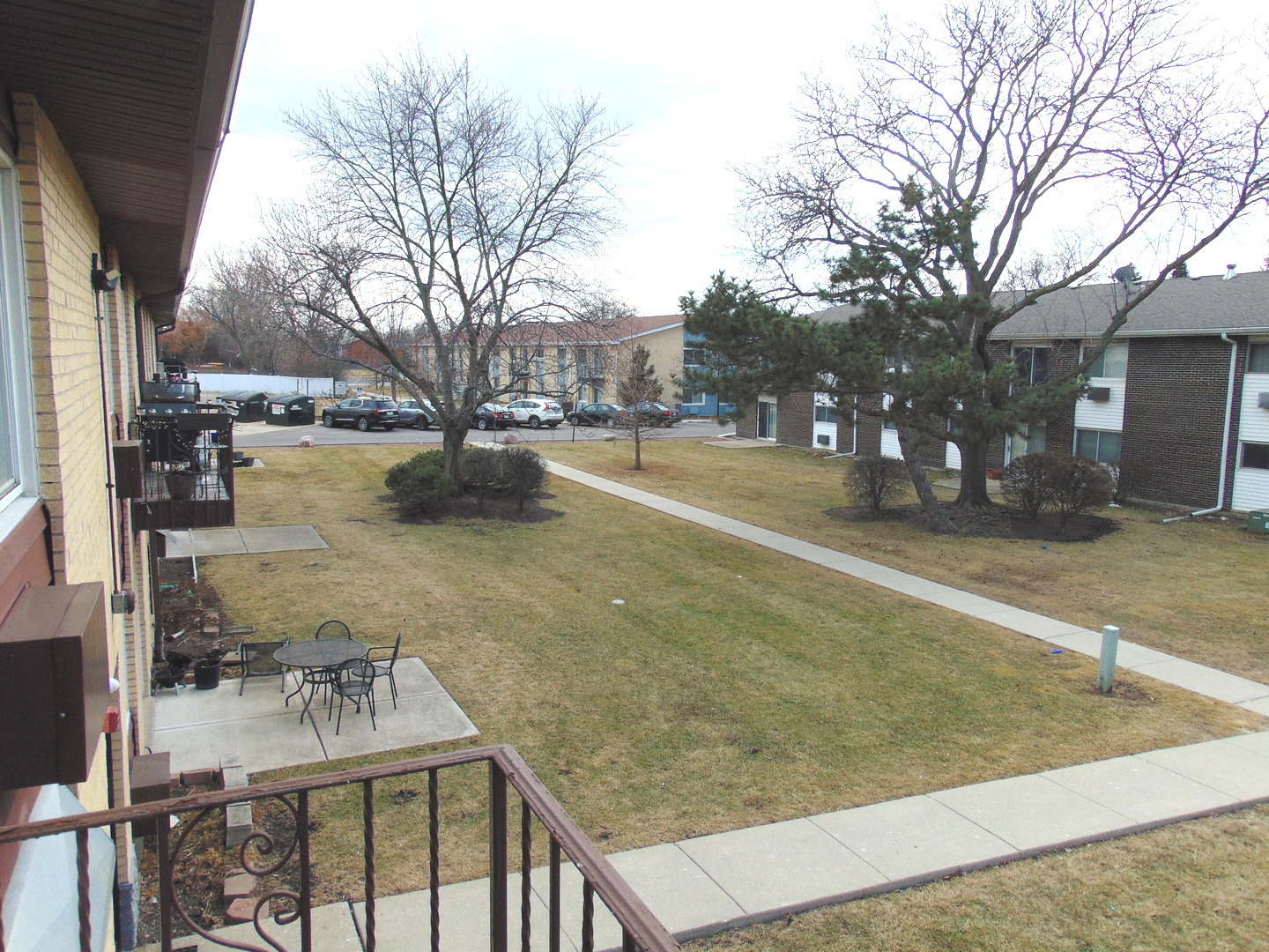9588 N Terrace Place #208H, Des Plaines, IL 60016