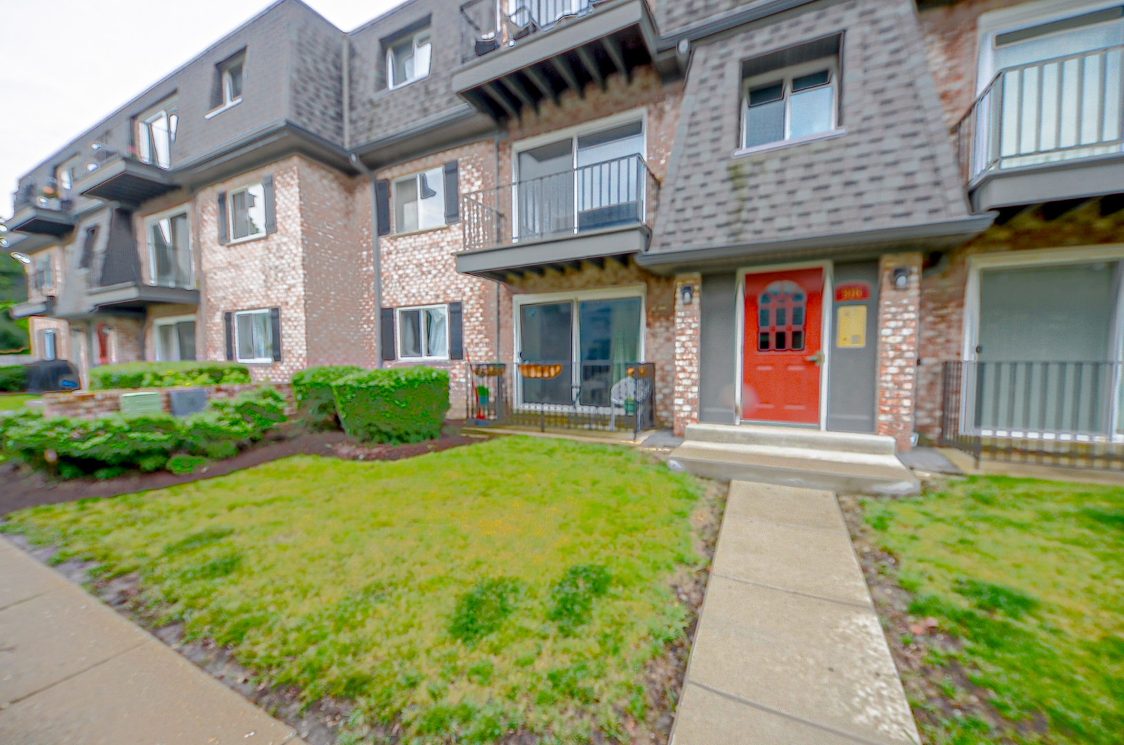 916 S Plum Grove Road #223, Palatine, IL 60067