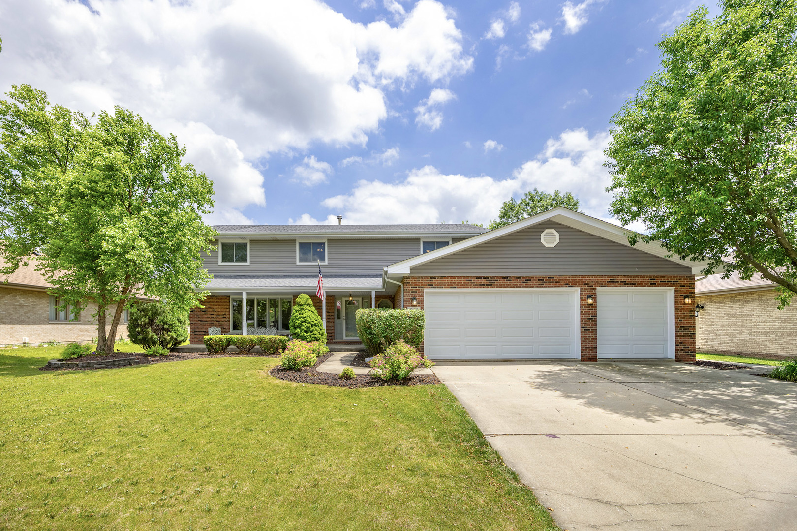 800 Lisdowney Drive, Lockport, IL 60441